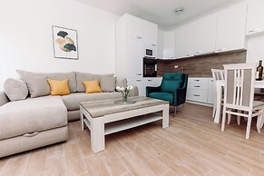 Waterfront Apartment Petrovina
