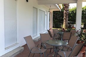 Waterfront Apartment Petrovina