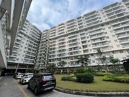 OYO 93922 Apartemen Gateway Pasteur By Sinta