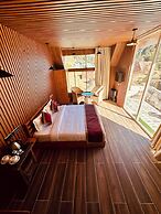 WOW STAYZ2 Ashoka Grand