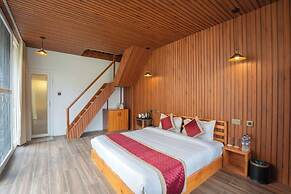 WOW STAYZ2 Ashoka Grand