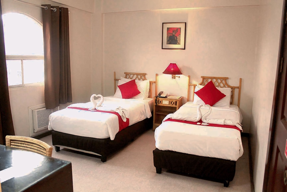 Humbertos Hotel