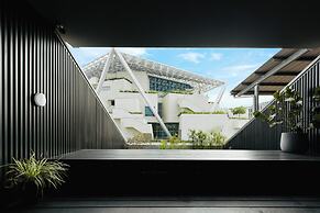 J Youai House
