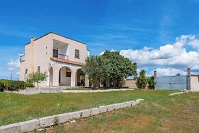 Villa Mattalia 500m From Sea