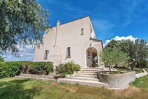 Villa Mattalia 500m From Sea