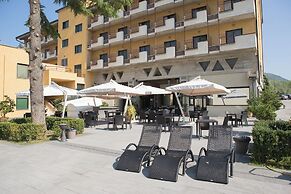 Hotel Fontana Olente