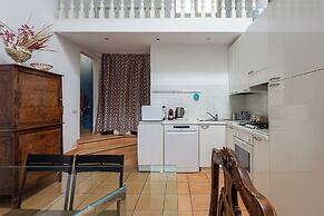 Angelica House