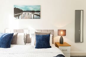 Stunning 5-bed Maisonette in Bristol