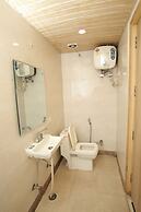 Hotel Aman Inn