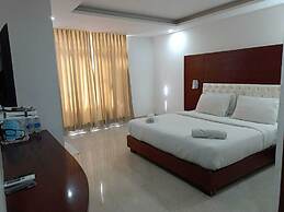 Hotel Autumn Crocus