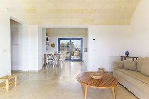 Casa Blue con piscina by Wonderful Italy