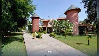 Dabchick Tourist Resort