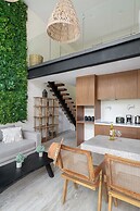 Moderno Loft Temple II A112 By Sandy Powerful
