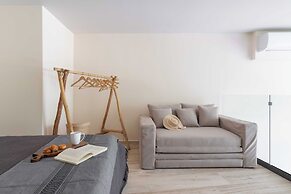 Moderno Loft Temple II A112 By Sandy Powerful