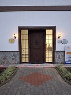 Çardak Alti Otel