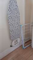 Lovely 1- Double Bed Studio in London