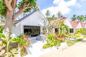 Bungalow - Sleeps 2 - Terrace - Beach Close
