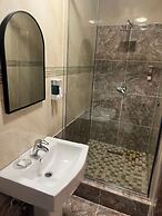 Silver Gates BnB