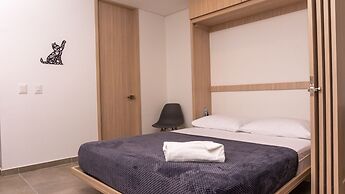salguero suite 313