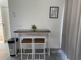 La paz Apartments