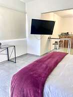 La paz Apartments