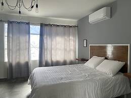 La paz Apartments