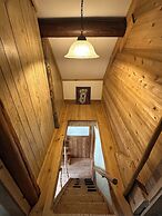 Beaverfoot Lodge