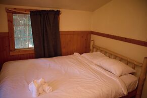 Beaverfoot Lodge