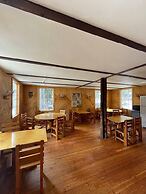 Beaverfoot Lodge