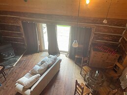 Beaverfoot Lodge