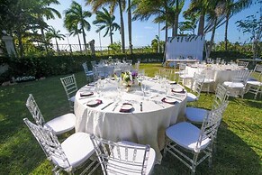 Crown Royal Villas