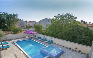 Medulin Villa met 9 Slaapkamers
