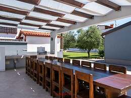 Medulin Villa met 9 Slaapkamers