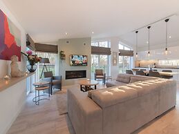 Chalet in Zeeland Near Forest Edge