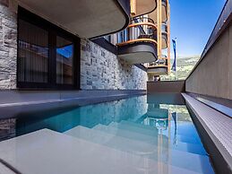 Modern Holiday Apartment
