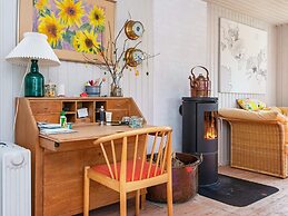 6 Person Holiday Home in Glesborg