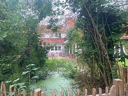 Charming Home w/ Garden