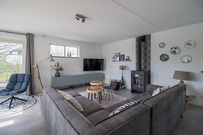 Modern Villa in Makkum With Garden
