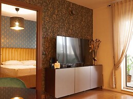 Apartment Leonardo - One Bedroom Apartment With Balcony
