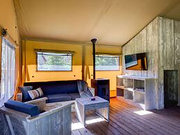 Chic Glamping Escape With Pool