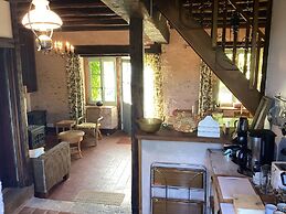 Charming Home by River Allier
