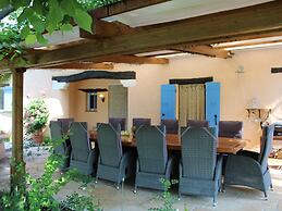 Cosy Holiday Home With Pool in Callian