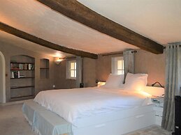 Cosy Holiday Home With Pool in Callian