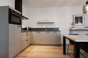 Apartment With Beautiful Views