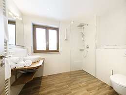 Geroldsee Comfortable Holiday Residence
