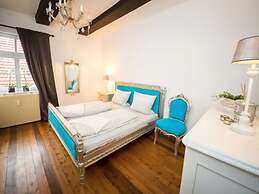 Nice Apartment in Brakel