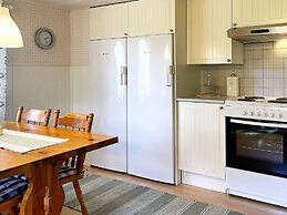 6 Person Holiday Home in Bralanda