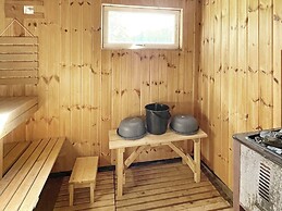 6 Person Holiday Home in Bralanda