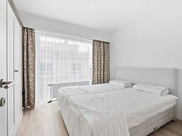 Apartment Near Train Station