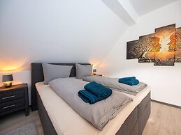 Serene Stay by the Moselle